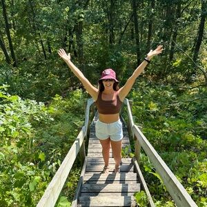 Meet your Posher, Ashley